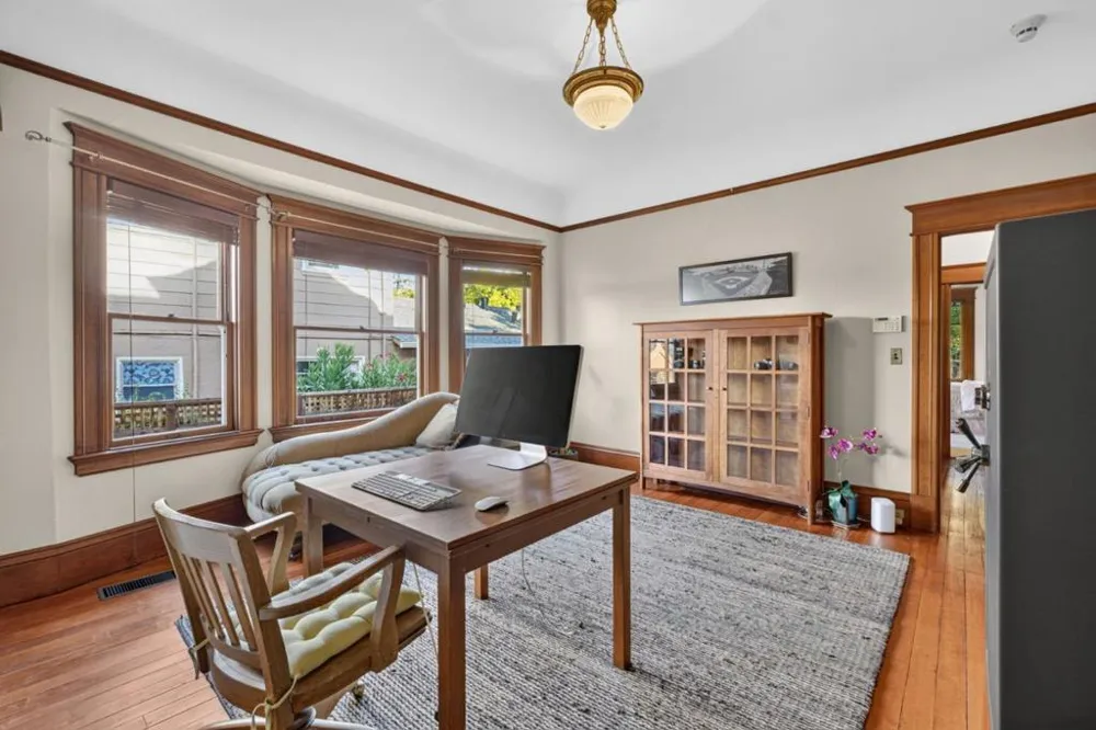 1061 Fremont Street Santa Clara, CA 95050