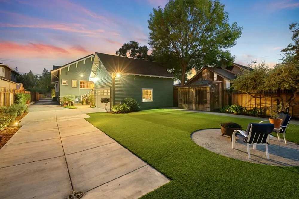 1061 Fremont Street Santa Clara, CA 95050