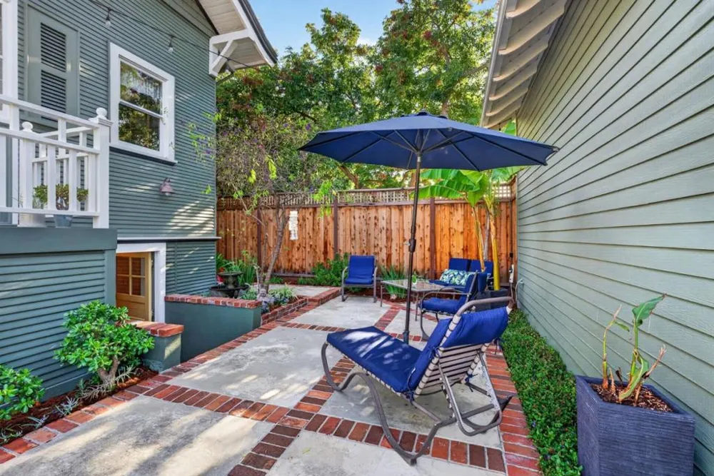 1061 Fremont Street Santa Clara, CA 95050