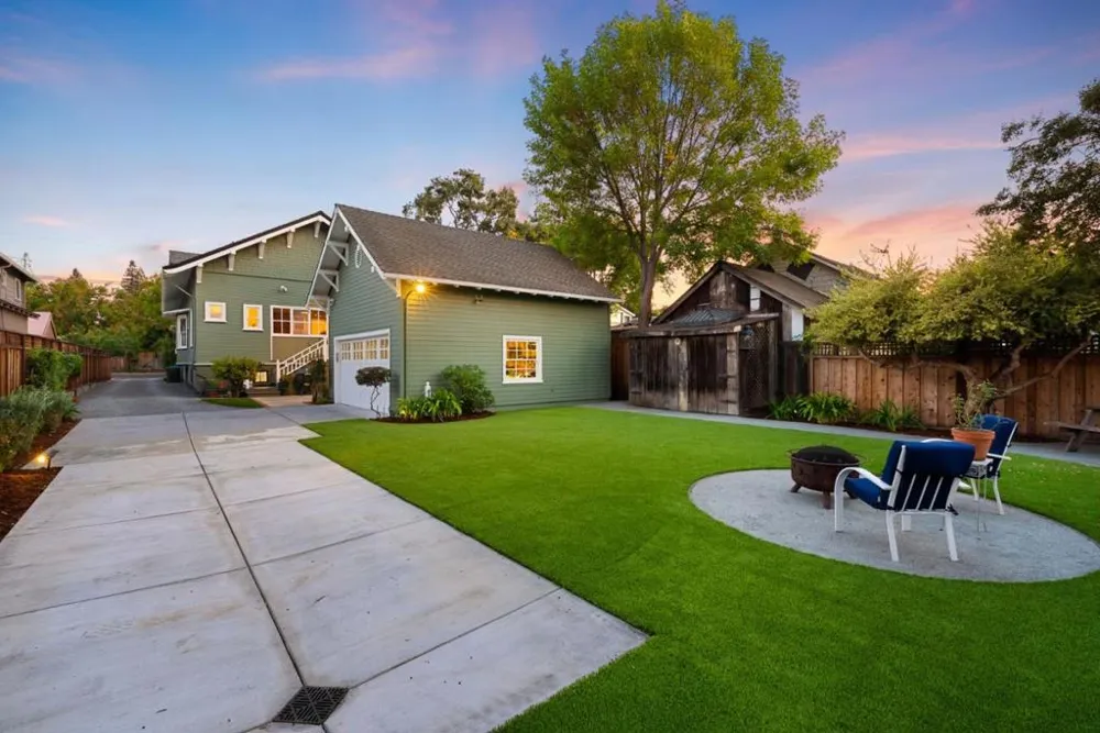 1061 Fremont Street Santa Clara, CA 95050