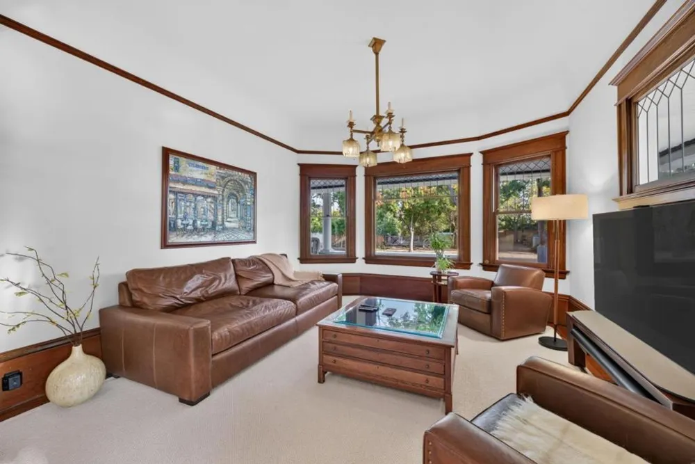 1061 Fremont Street Santa Clara, CA 95050