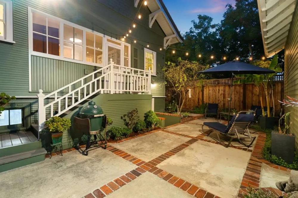 1061 Fremont Street Santa Clara, CA 95050