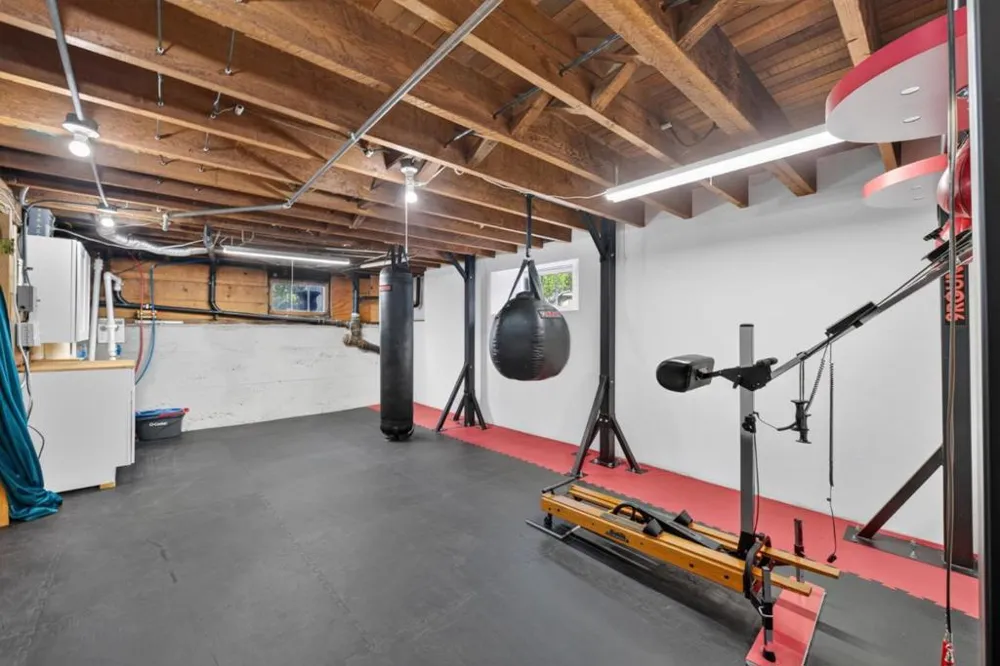 1061 Fremont Street Santa Clara, CA 95050