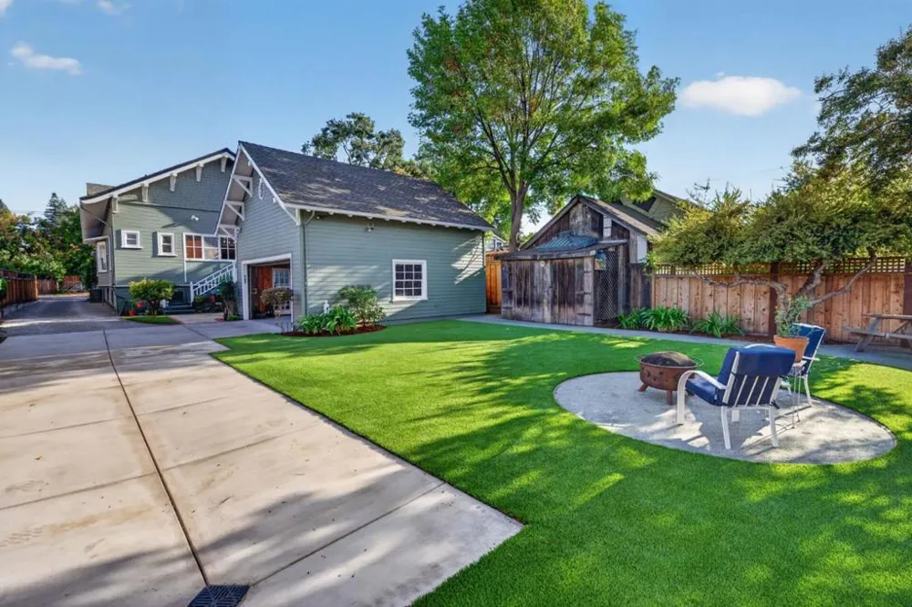 1061 Fremont Street Santa Clara, CA 95050