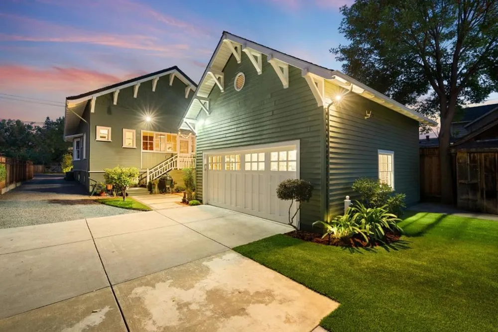 1061 Fremont Street Santa Clara, CA 95050