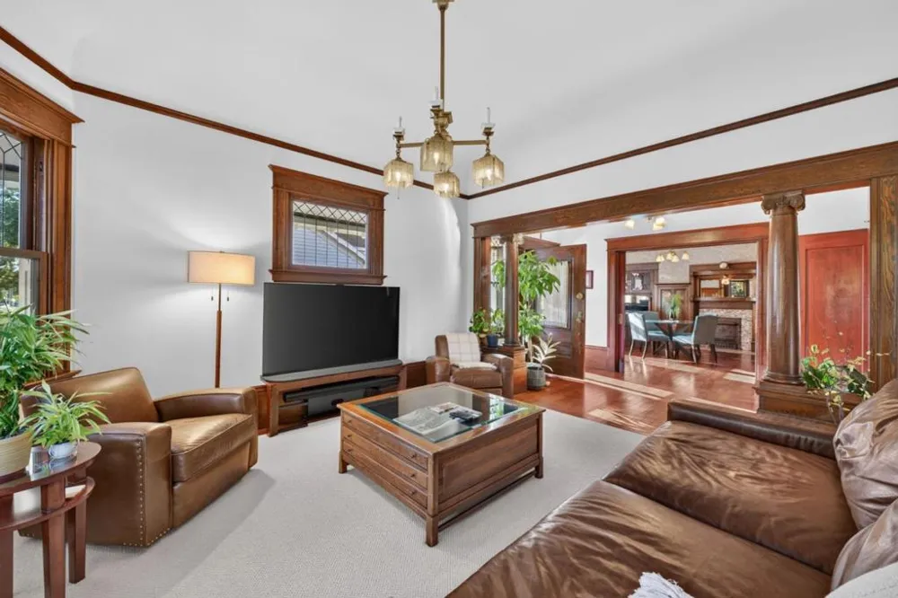 1061 Fremont Street Santa Clara, CA 95050