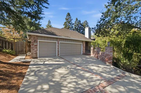 22608 Poppy Drive