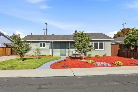 1285 Chapel Drive