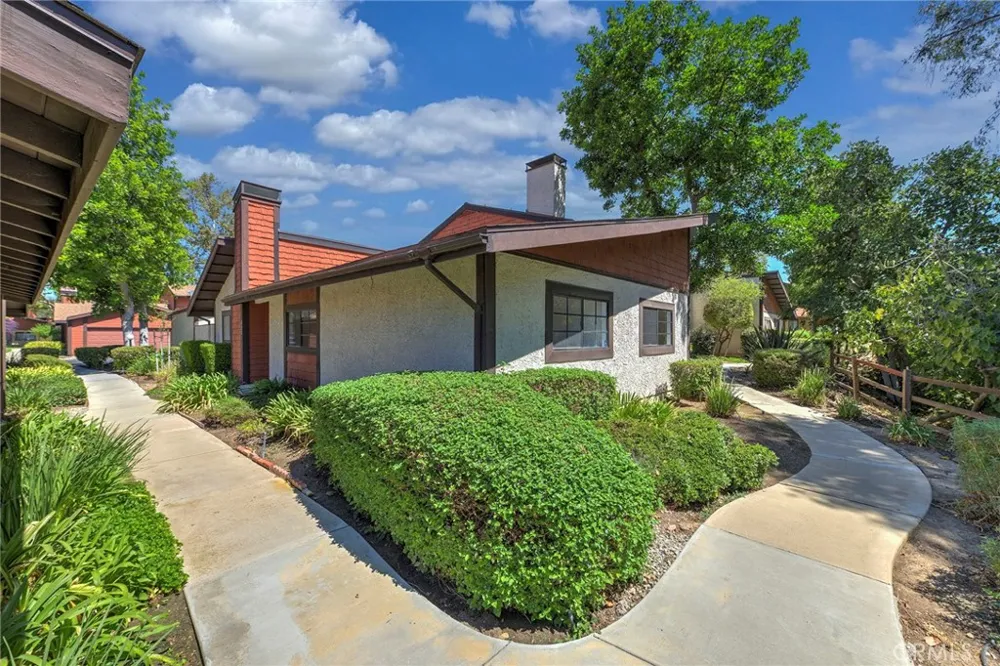 222 Teague San Dimas, CA 91773