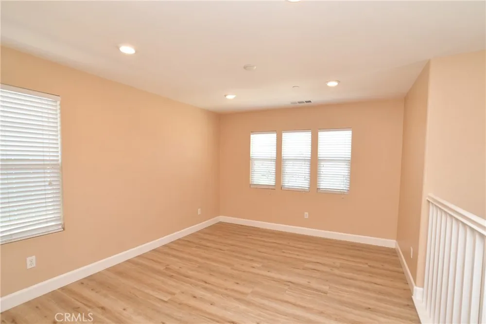 8011 Sea Salt Avenue Fontana, CA 92336