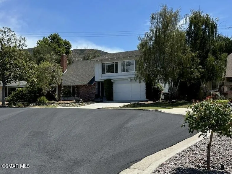 91 Albion Place Newbury Park, CA 91320