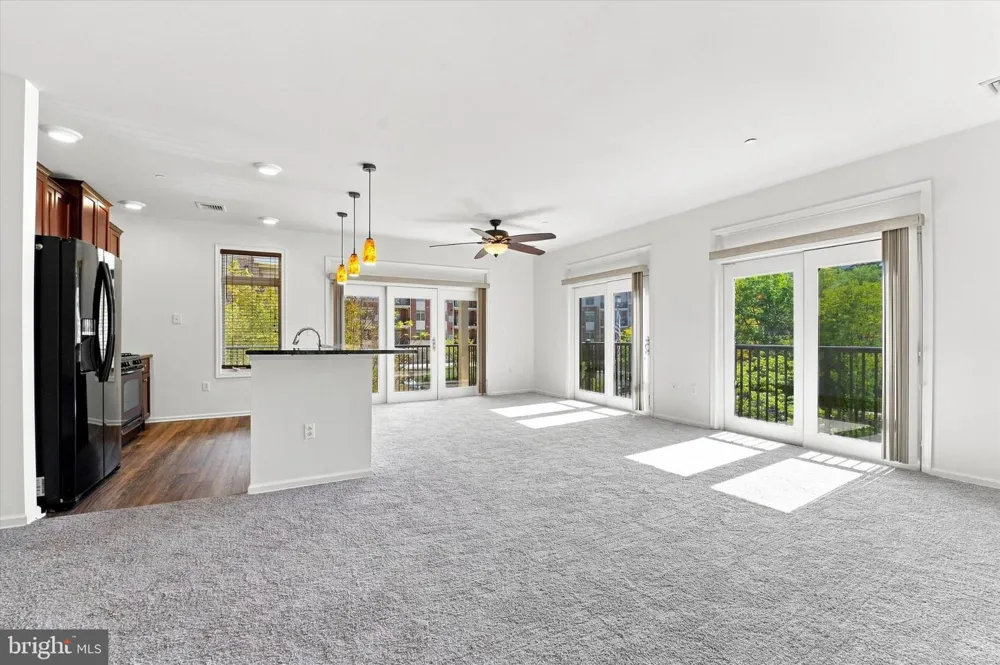 345 CARSON TERRACE Huntingdon Valley, PA 19006