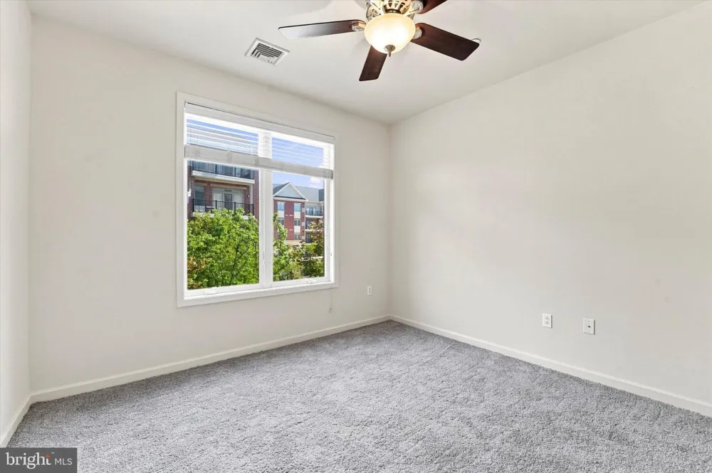 345 CARSON TERRACE Huntingdon Valley, PA 19006