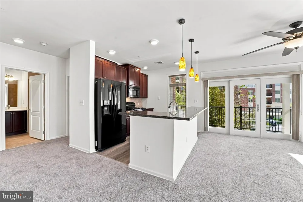 345 CARSON TERRACE Huntingdon Valley, PA 19006