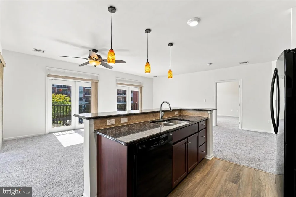 345 CARSON TERRACE Huntingdon Valley, PA 19006
