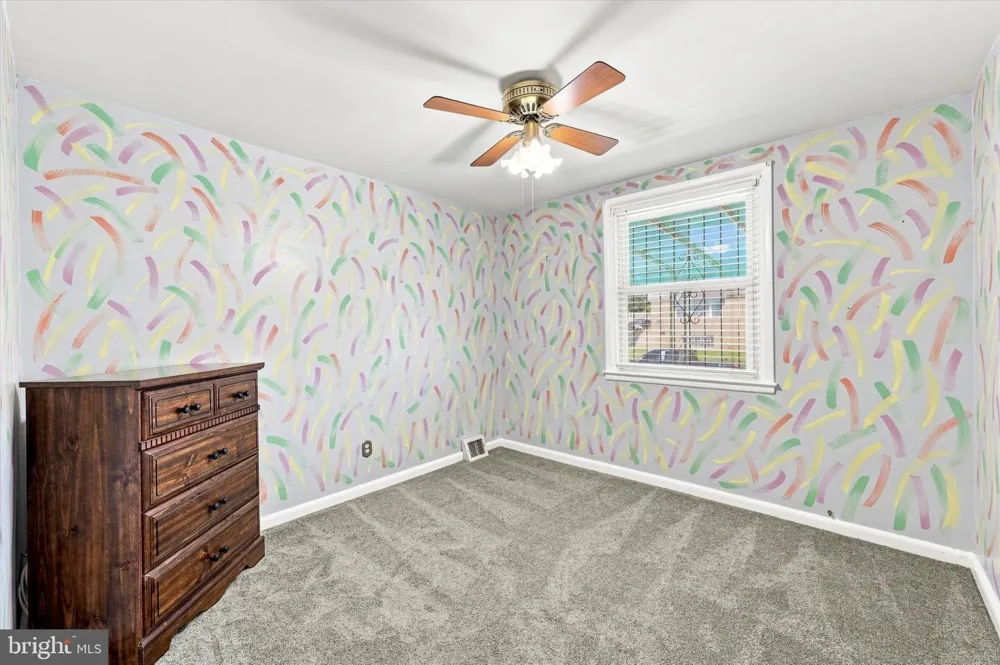 7739 WHITAKER Philadelphia, PA 19111