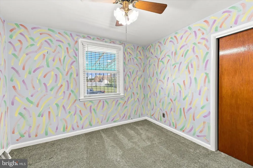 7739 WHITAKER Philadelphia, PA 19111