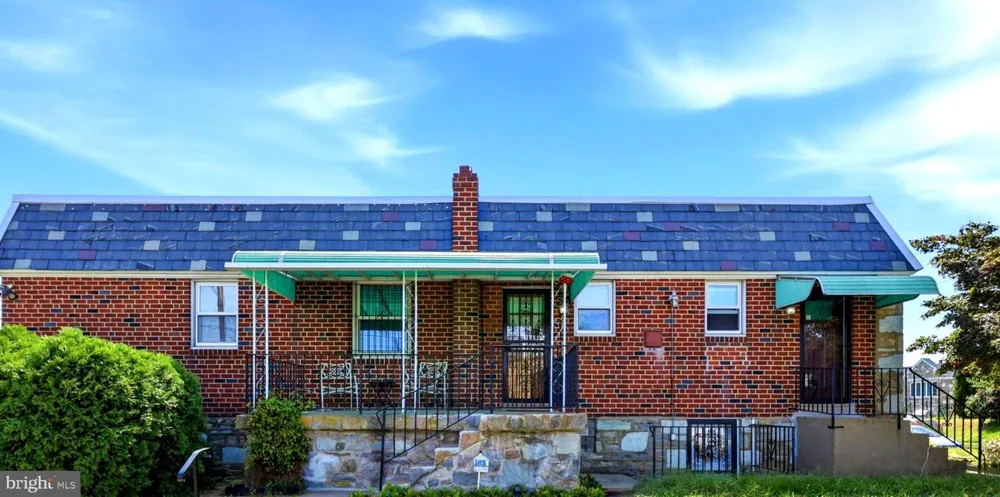 7739 WHITAKER Philadelphia, PA 19111