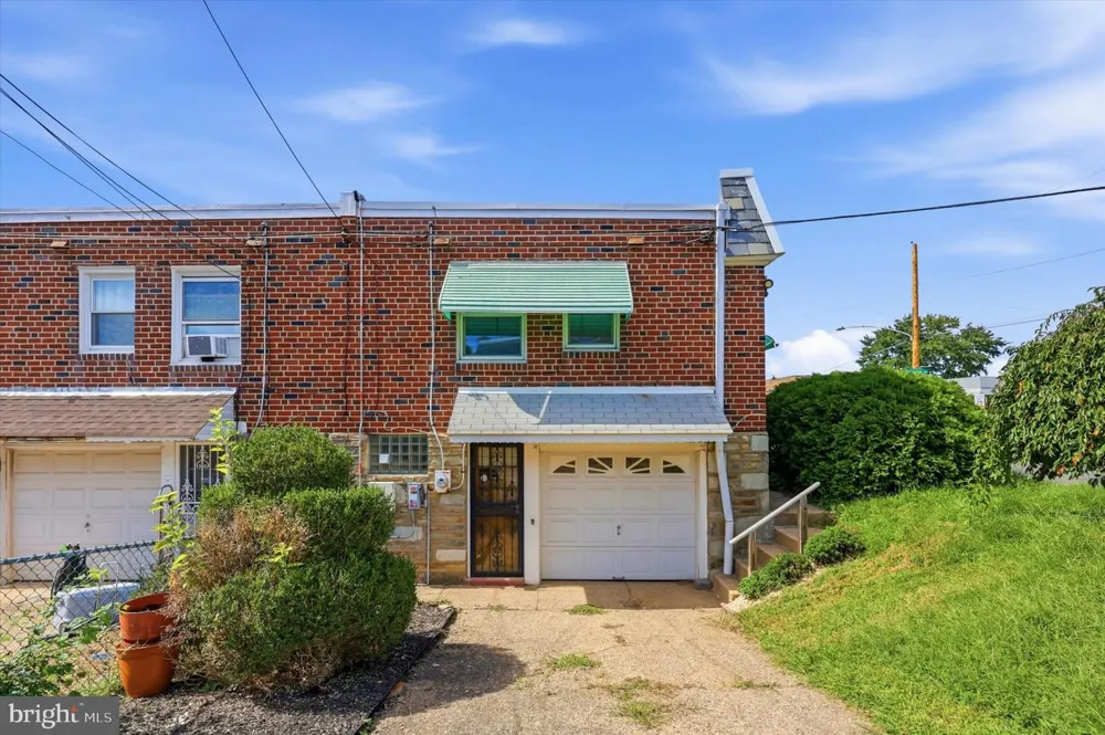 7739 WHITAKER Philadelphia, PA 19111