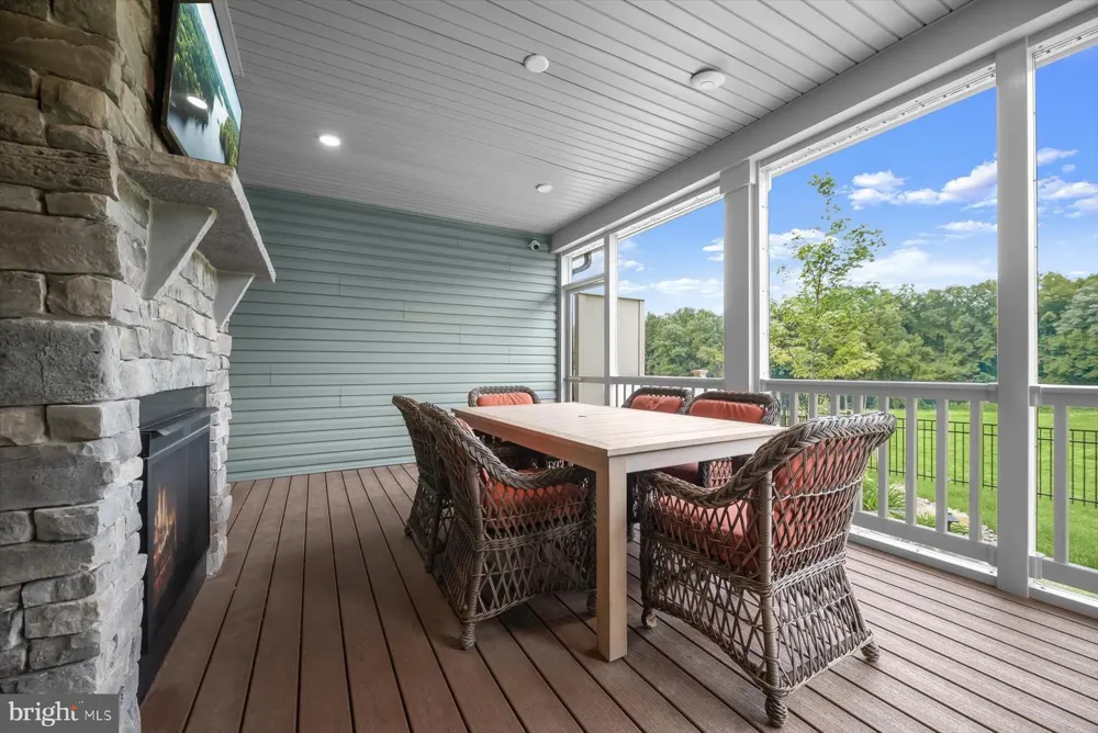 8523 LALLYBROCH LANE Fulton, MD 20759