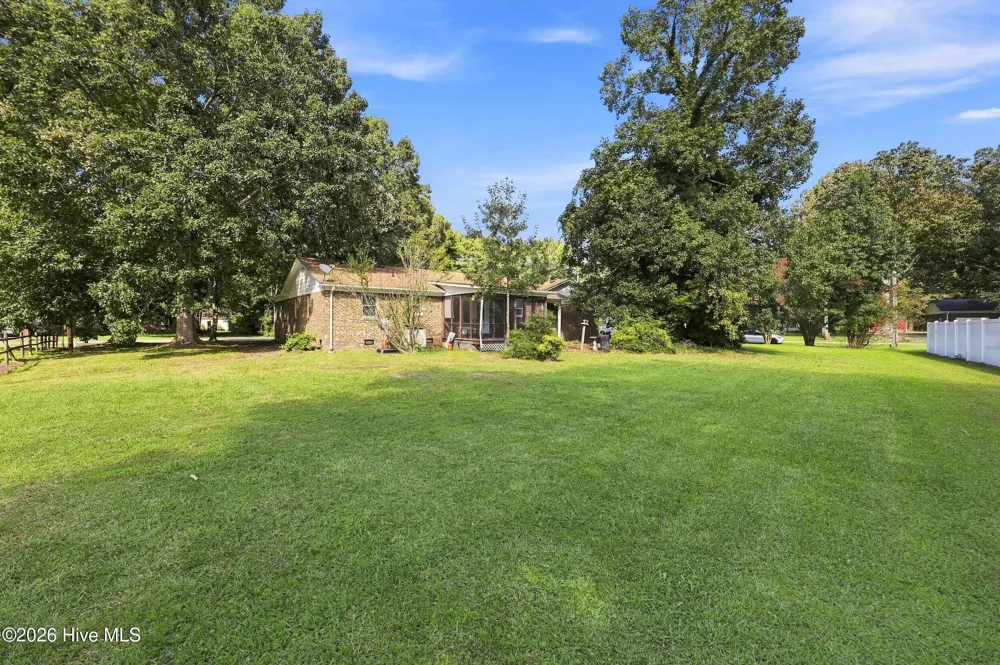 403 Hickory Drive Elizabeth City, NC 27909