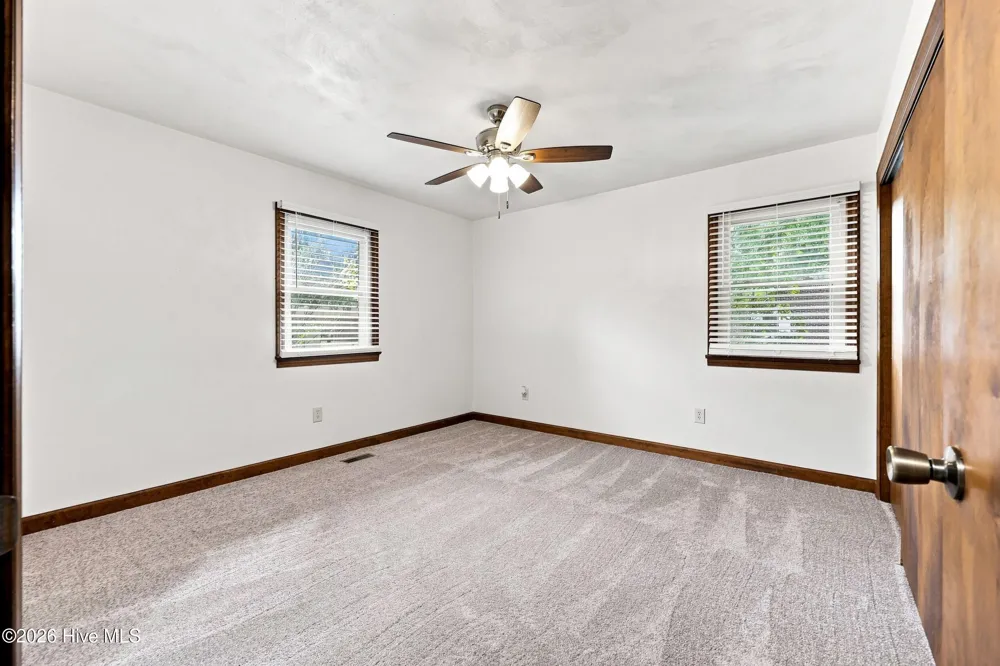 403 Hickory Drive Elizabeth City, NC 27909