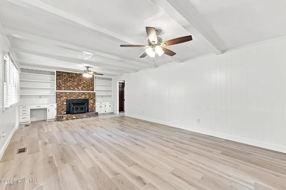 403 Hickory Drive Elizabeth City, NC 27909