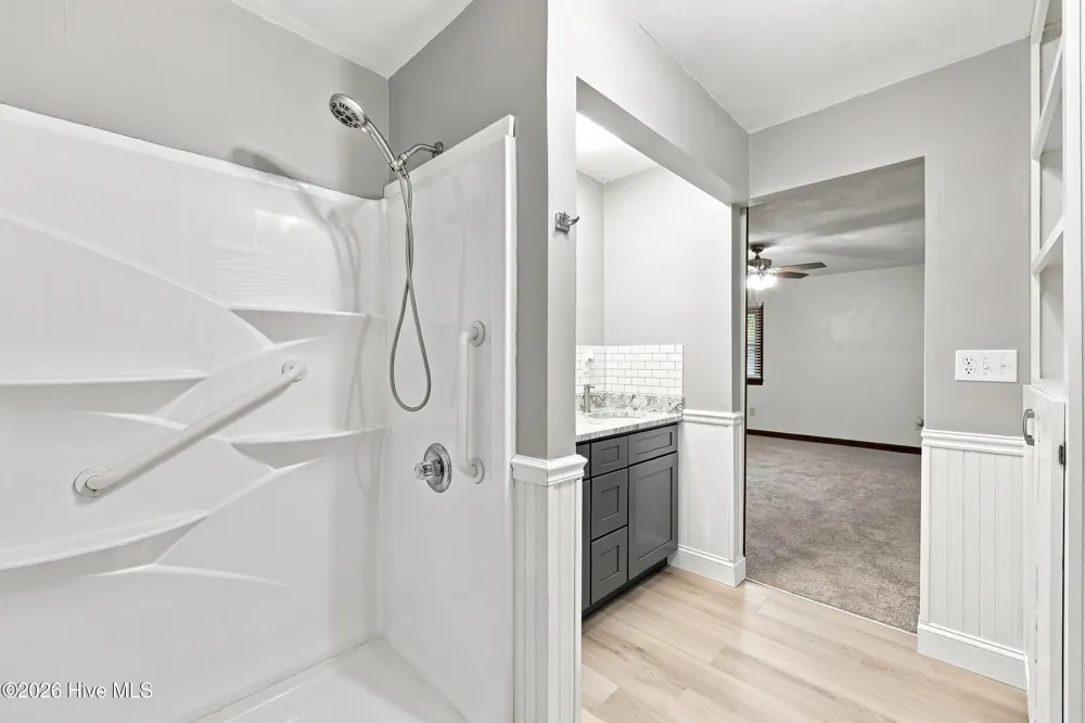 403 Hickory Drive Elizabeth City, NC 27909