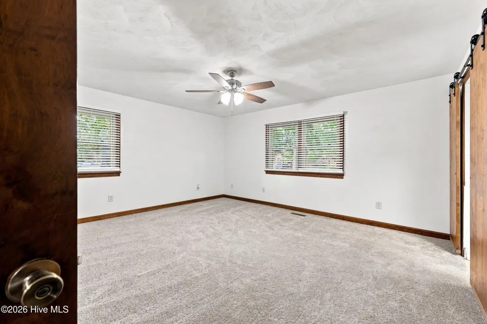 403 Hickory Drive Elizabeth City, NC 27909