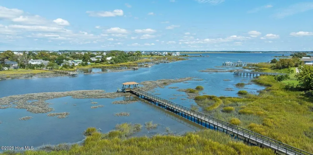 1800 Bay Street Morehead City, NC 28557