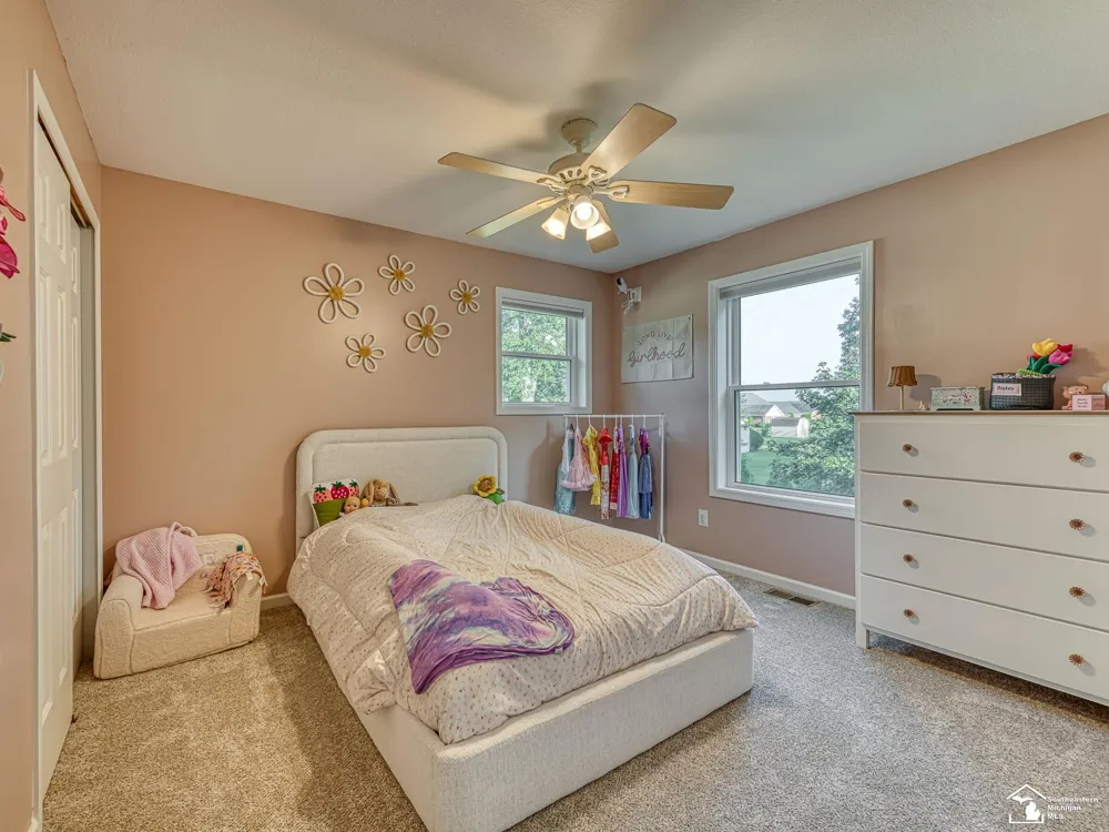 402 East Boulevard Blissfield Village, MI 49228