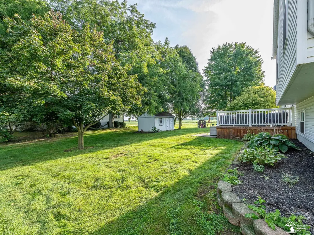 402 East Boulevard Blissfield Village, MI 49228