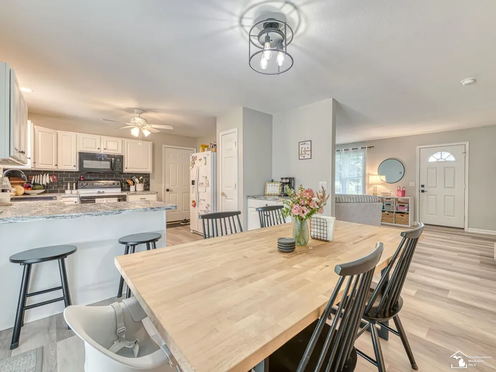 402 East Boulevard Blissfield Village, MI 49228