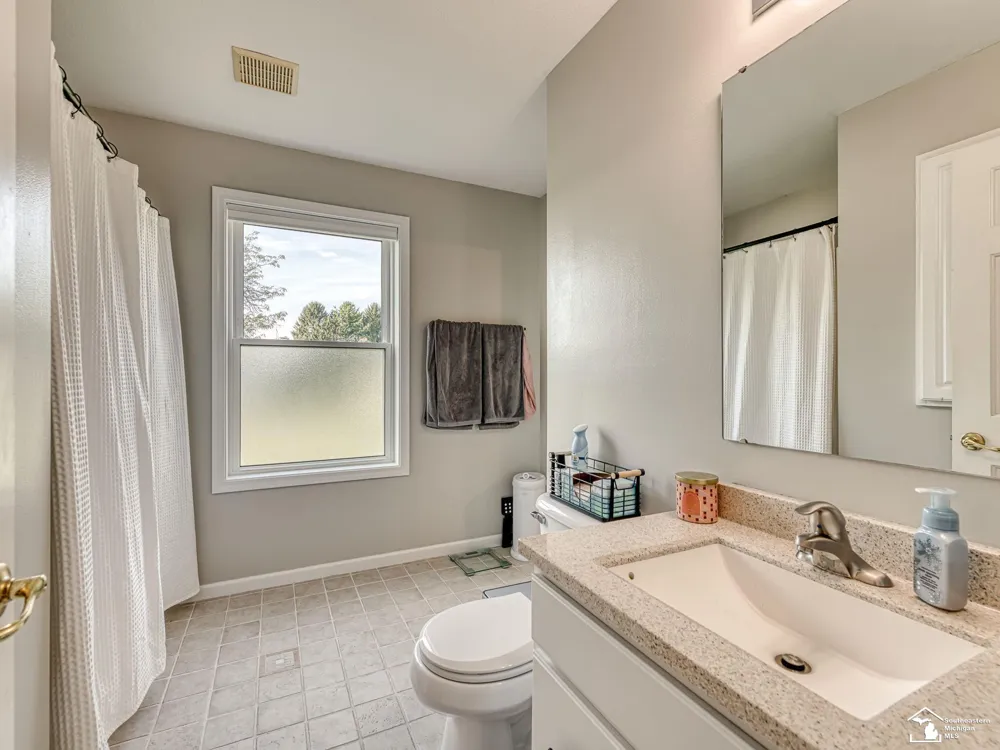 402 East Boulevard Blissfield Village, MI 49228