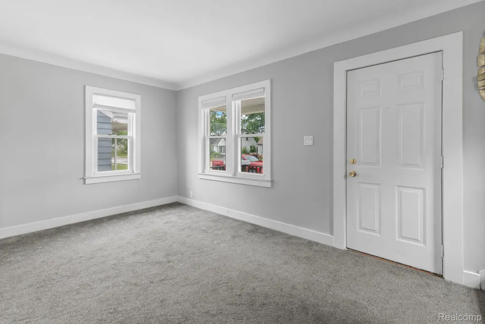 23152 Tawas Avenue Hazel Park City, MI 48030