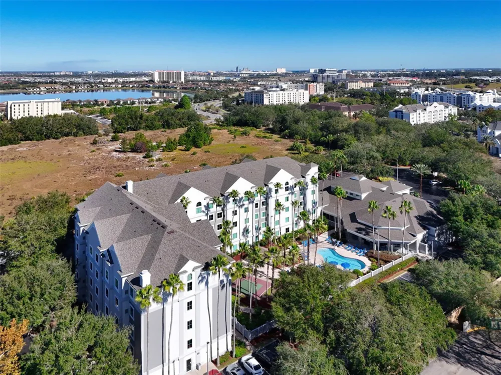 8303 PALM PARKWAY #403 Orlando, FL 32836