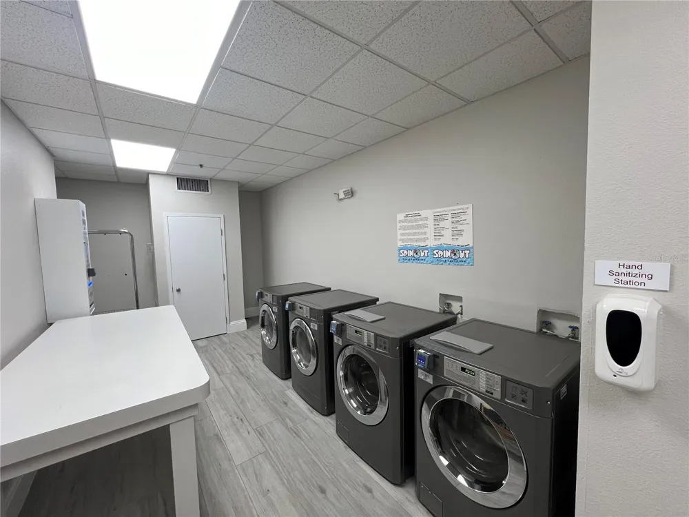 8303 PALM PARKWAY #403 Orlando, FL 32836