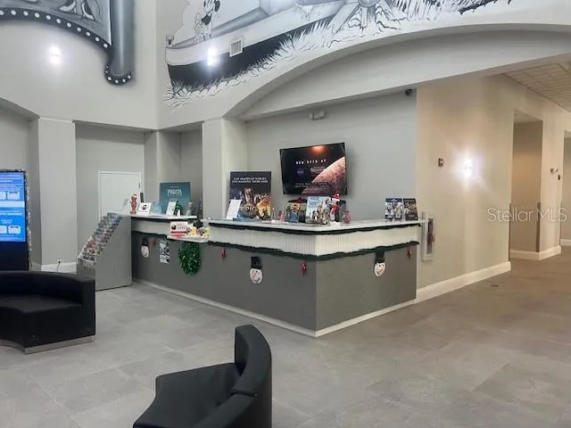 8303 PALM PARKWAY #403 Orlando, FL 32836