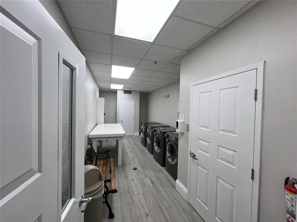 8303 PALM PARKWAY #403 Orlando, FL 32836