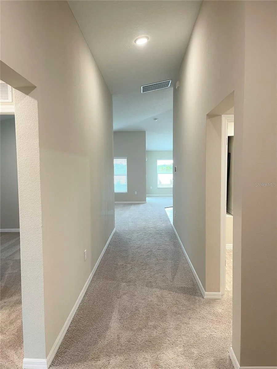 5711 SILTSTONE STREET Lakeland, FL 33811