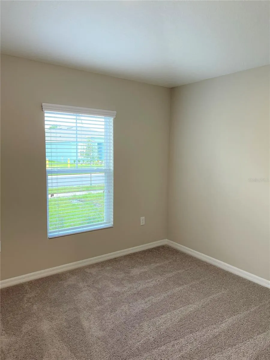 5711 SILTSTONE STREET Lakeland, FL 33811