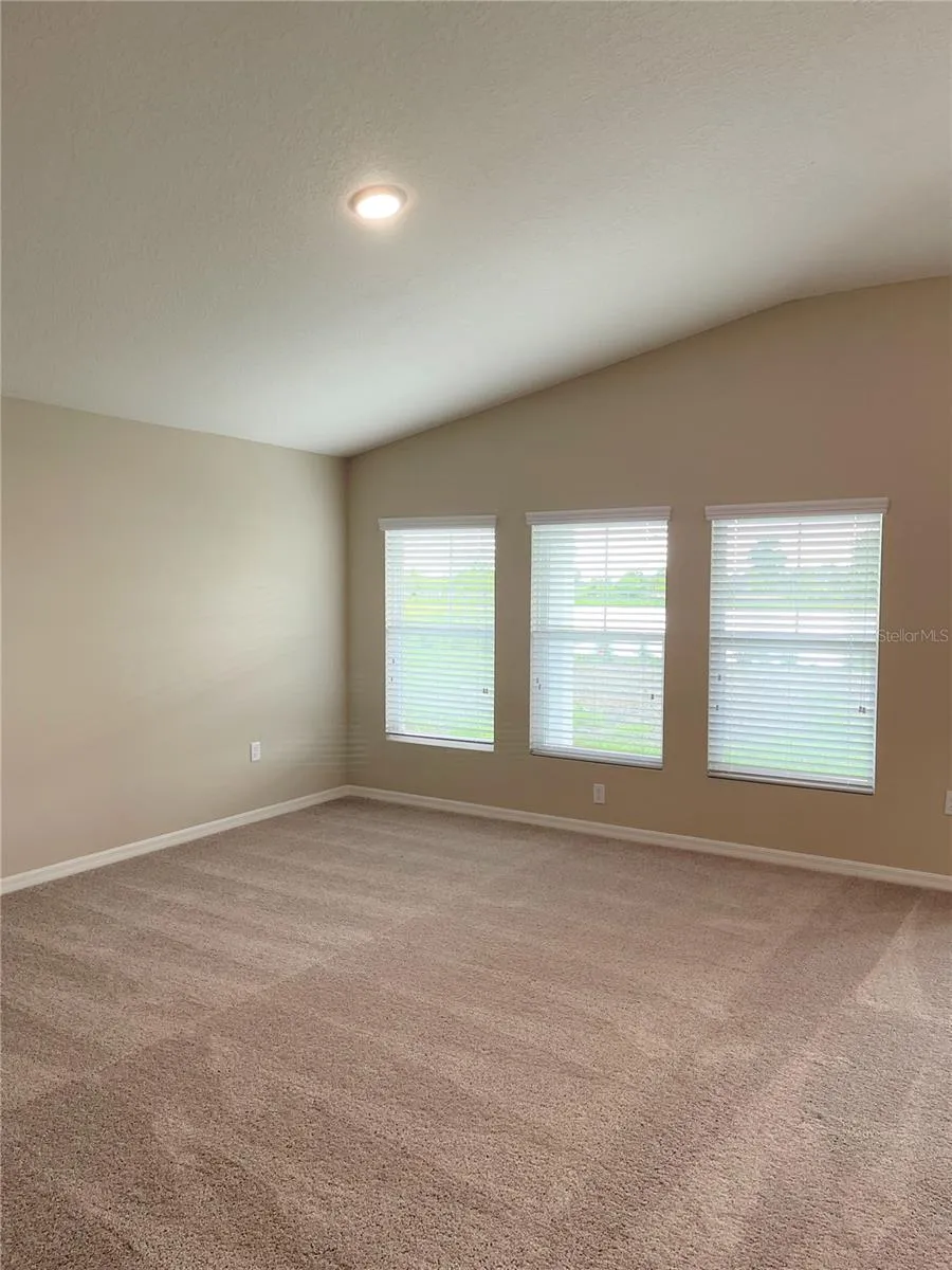 5711 SILTSTONE STREET Lakeland, FL 33811