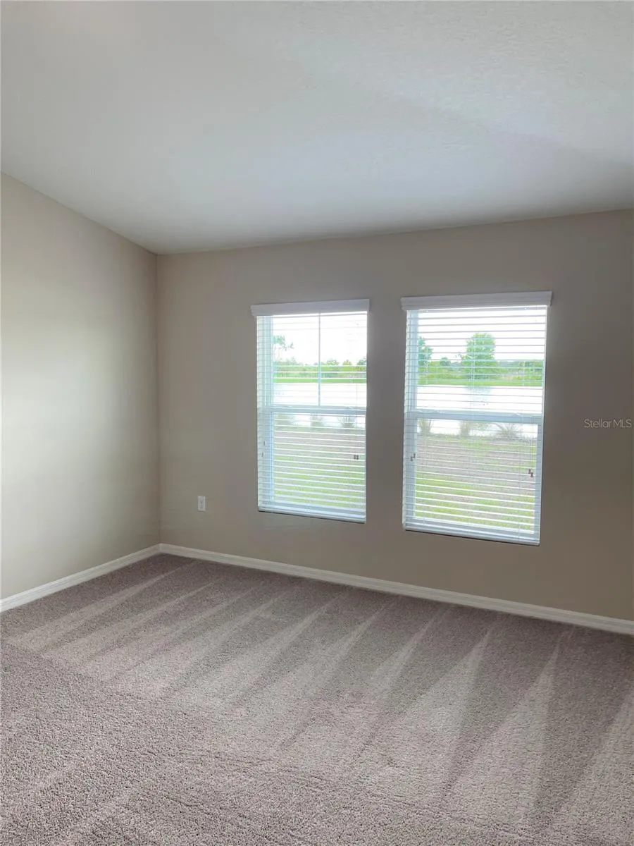 5711 SILTSTONE STREET Lakeland, FL 33811
