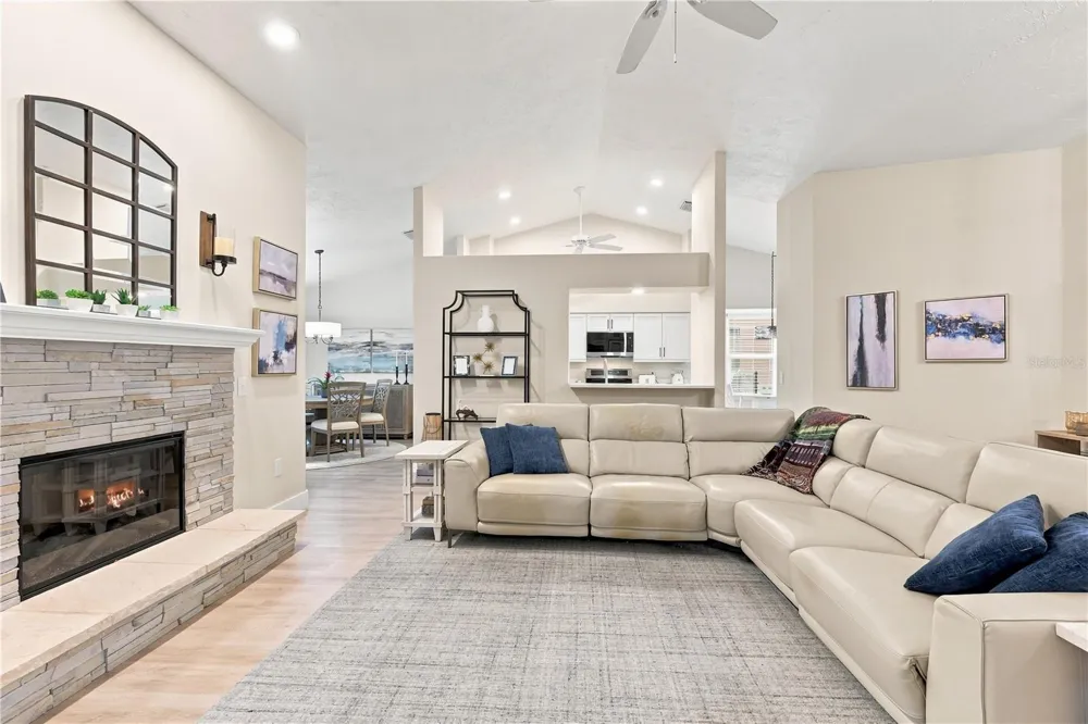 7311 43RD STREET E Sarasota, FL 34243