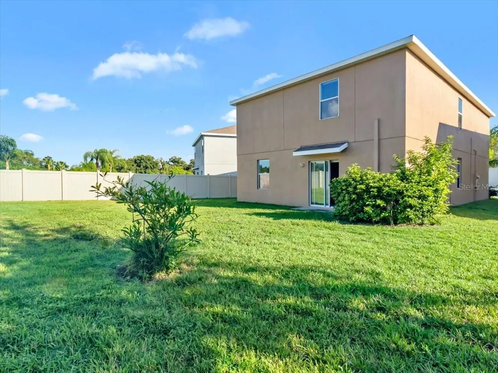 4924 REFLECTING POND CIRCLE Wimauma, FL 33598