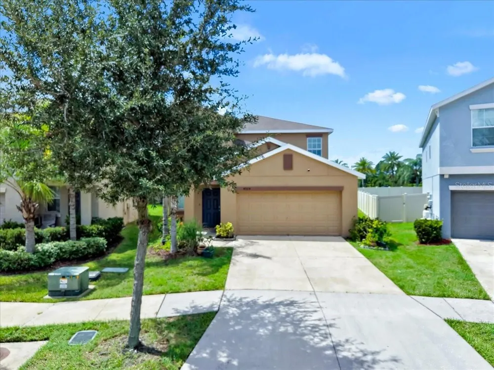 4924 REFLECTING POND CIRCLE Wimauma, FL 33598