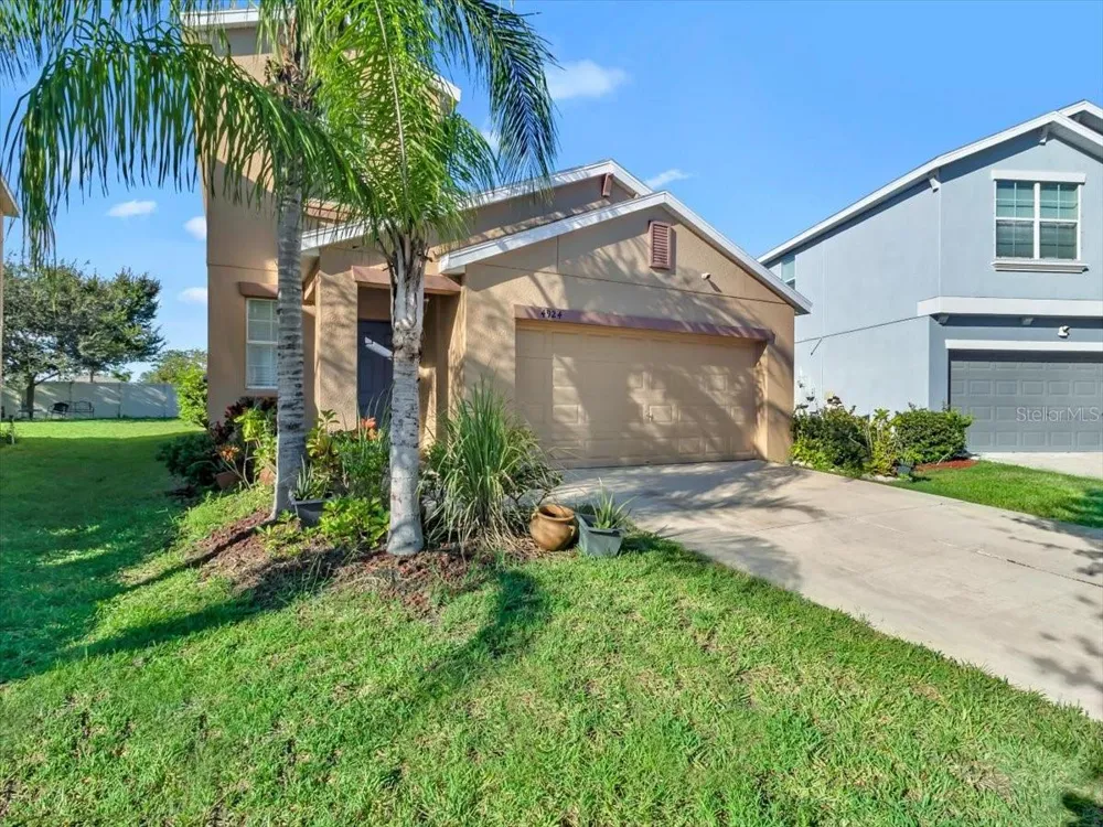 4924 REFLECTING POND CIRCLE Wimauma, FL 33598