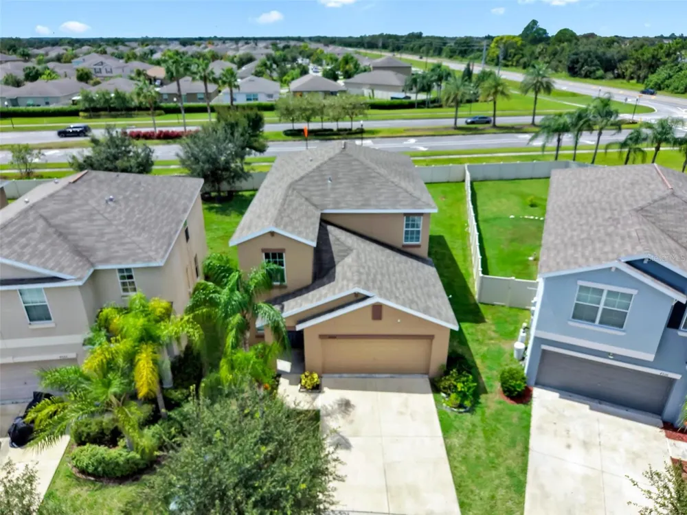4924 REFLECTING POND CIRCLE Wimauma, FL 33598