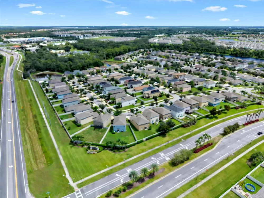 4924 REFLECTING POND CIRCLE Wimauma, FL 33598