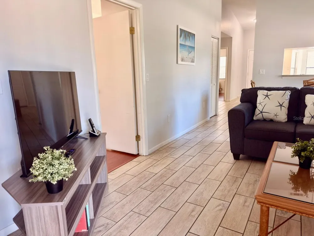 4601 46TH STREET COURT W #201 Bradenton, FL 34210